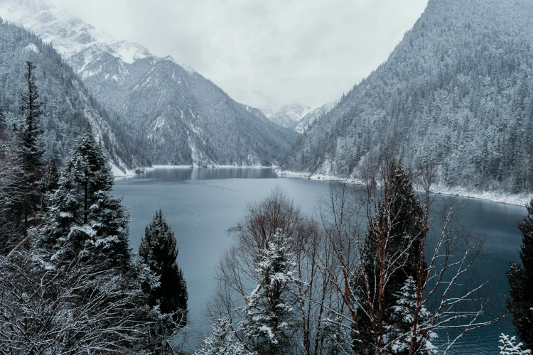 Jiuzhangou Valley Winter