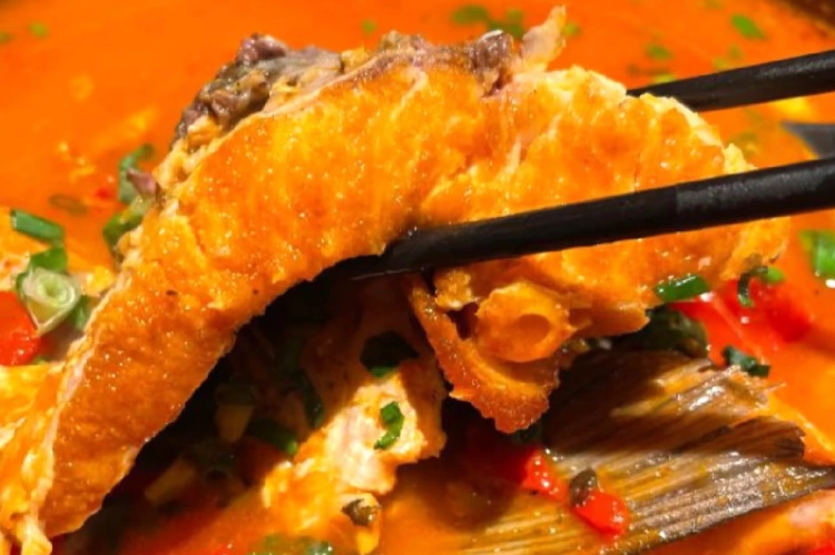 Zhangjiajie Sour Fish Soup