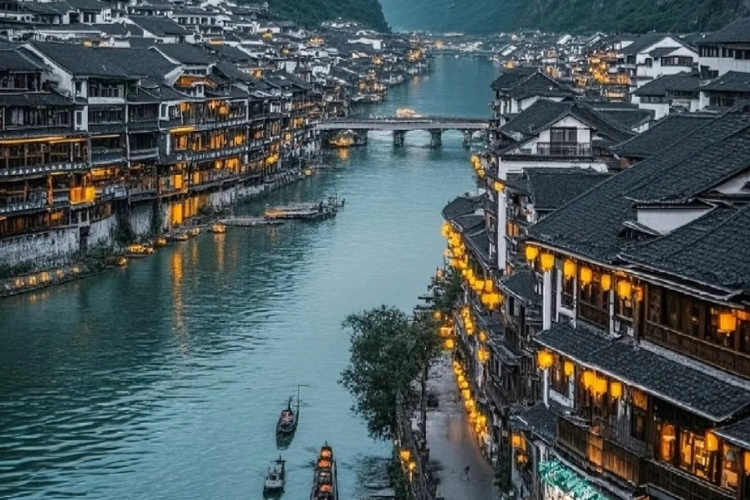 Fenghuang Ancient Town
