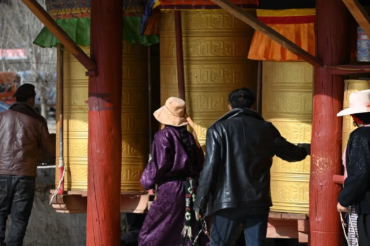 Lhasa Jokhang Temple