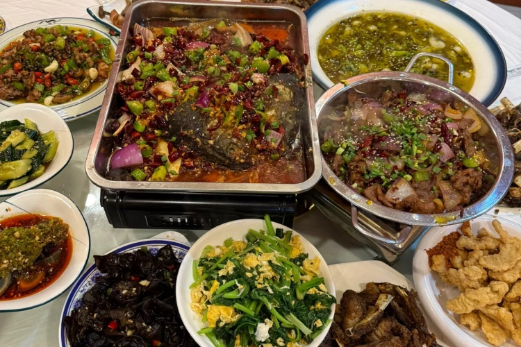 Jiuzhaigou Sichuan Cuisine