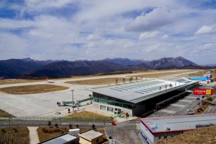 Jiuzhaihuanglong airport