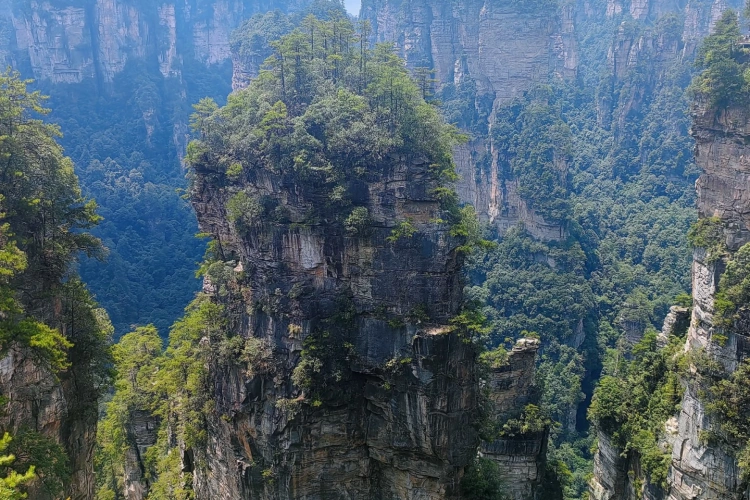 Zhangjiajie Hallelujah Mountain