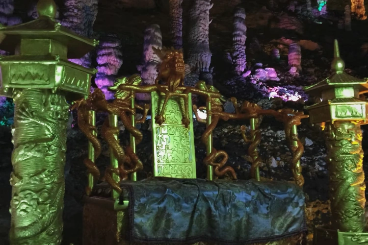 Zhangjiajie Huanglong Cave