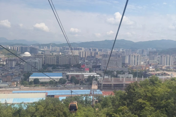 Zhangjiajie Tianmen Mountain Cable Cars