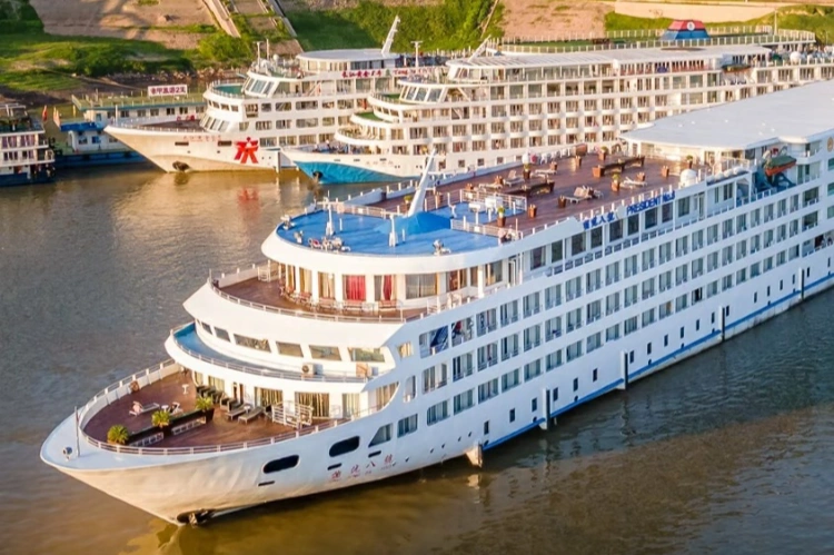 President No.8 Ship