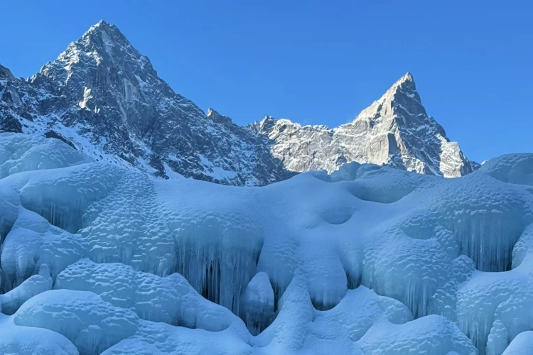 Sichuan Bipenggou Snow
